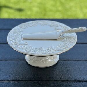 Elegant White Cake Stand with Server